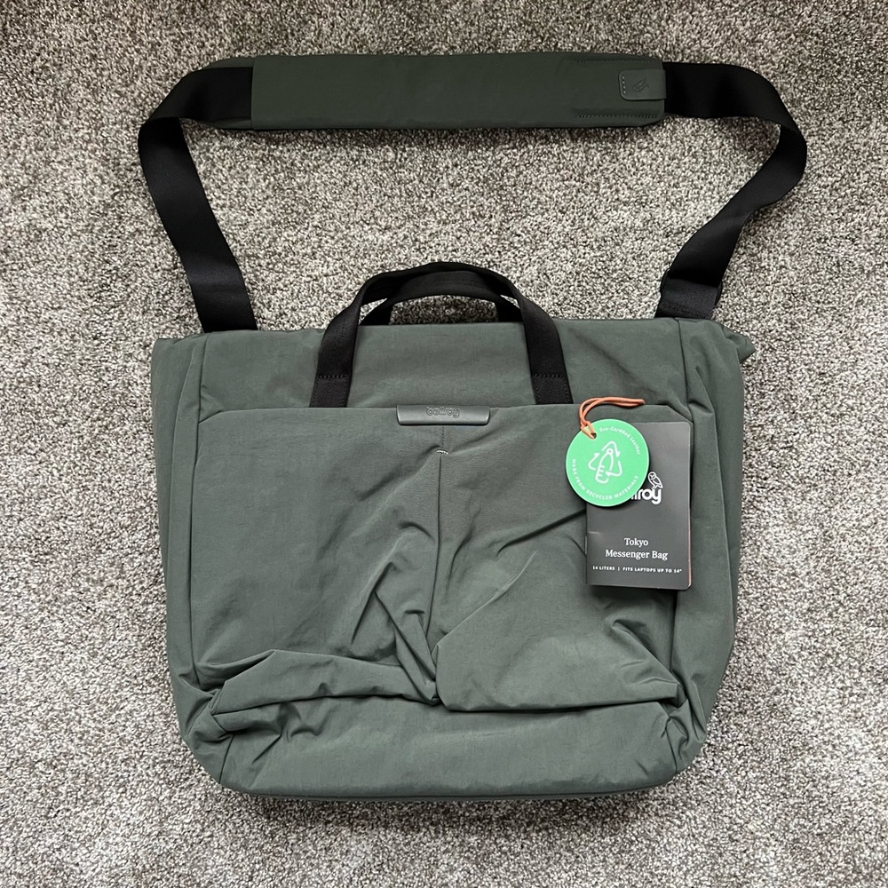 Bellroy Tokyo Messenger Bag (fits up to 14” laptops) - NWT